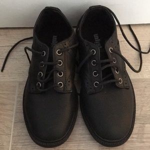 Brand New Boys dress shoes black size 11